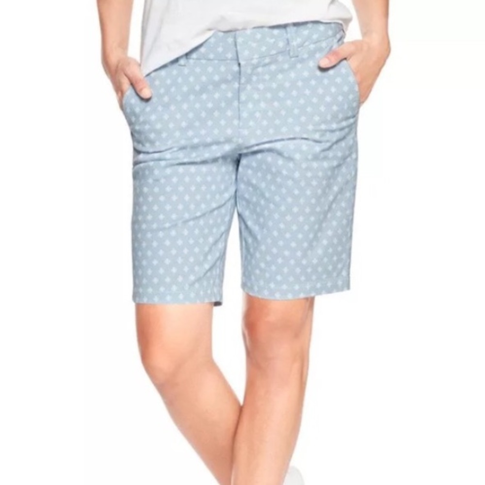 GAP Bermuda City Shorts